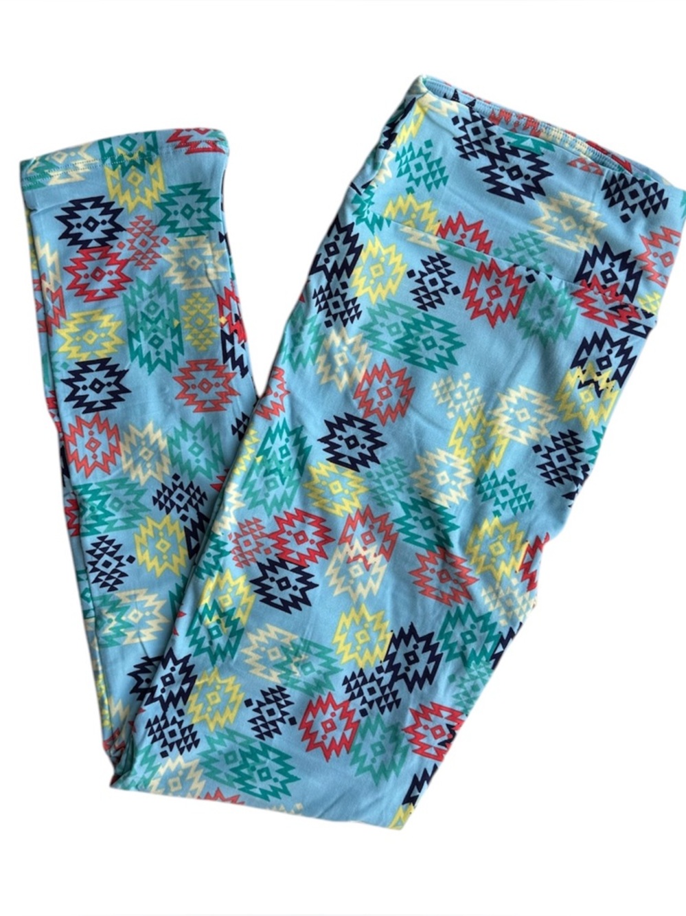 Brand new! LuLaRoe Women’s TC Aztec-inspired Leggings.